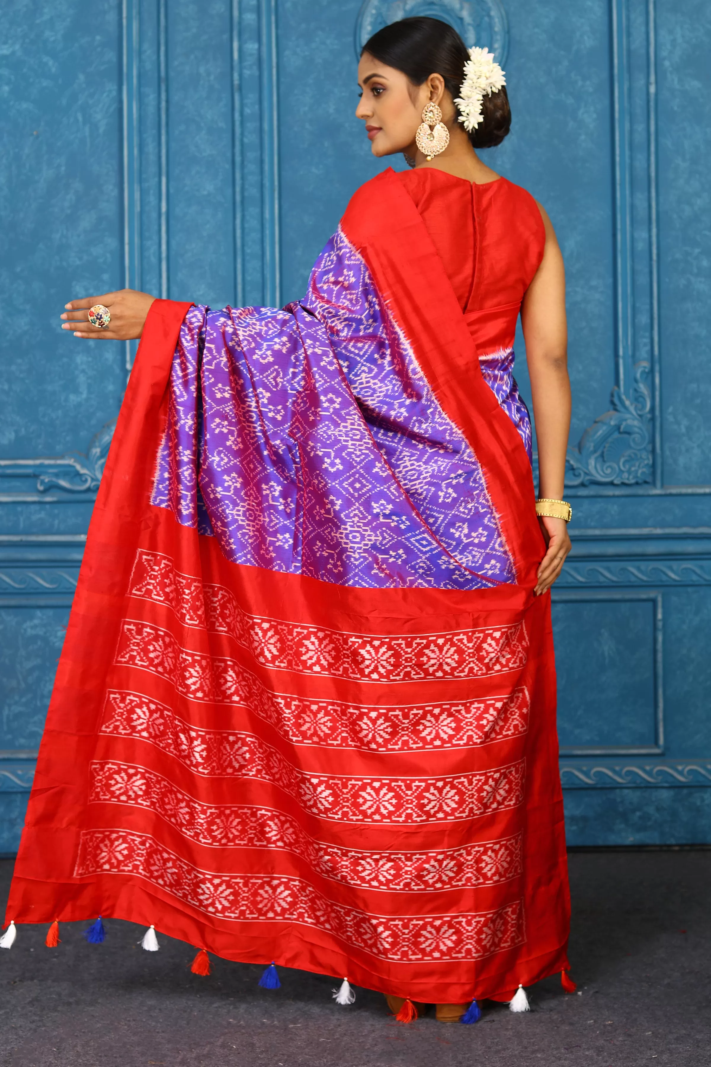 91A438 Purple Pochampally Ikkat Silk Saree with Red Border