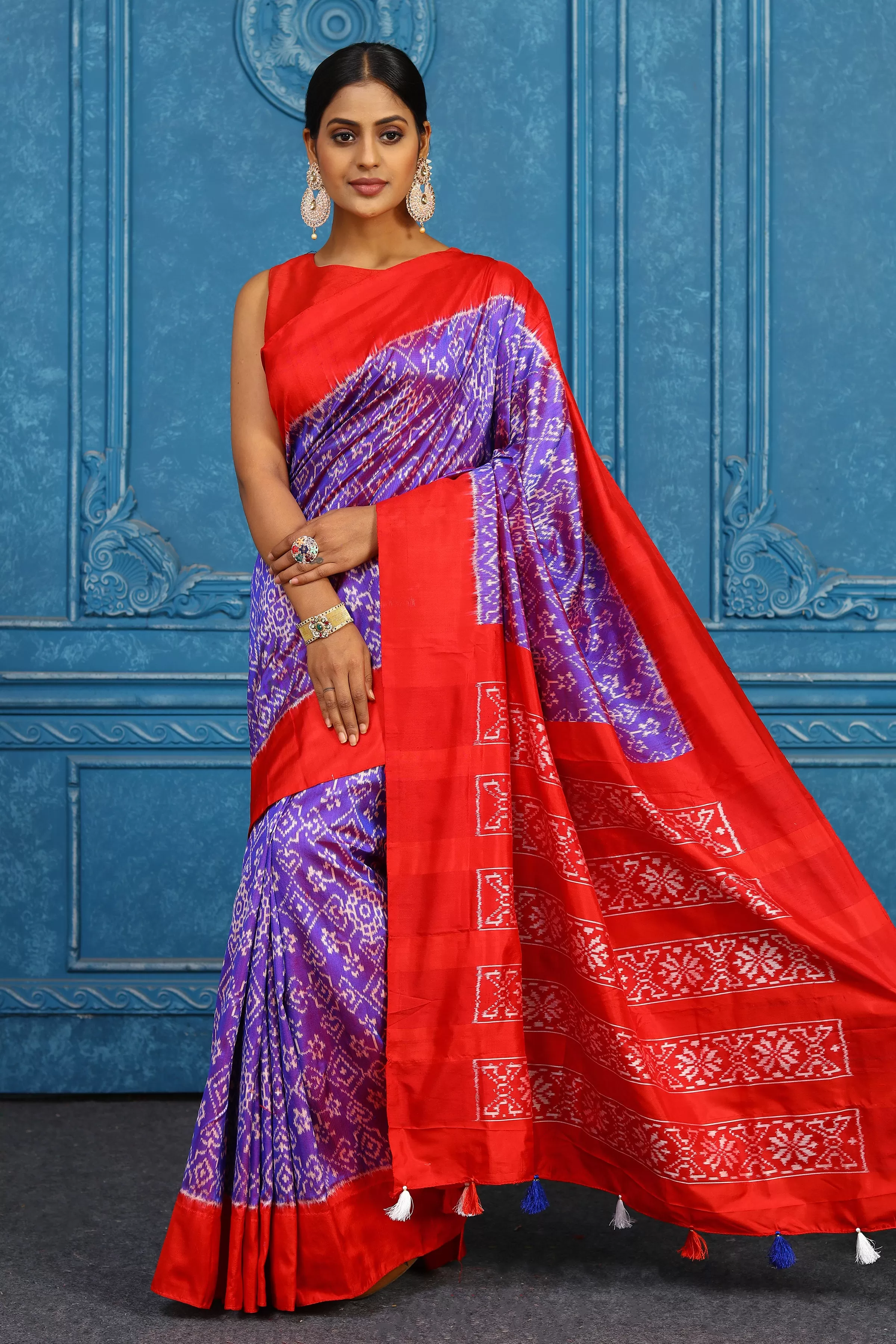 91A438 Purple Pochampally Ikkat Silk Saree with Red Border