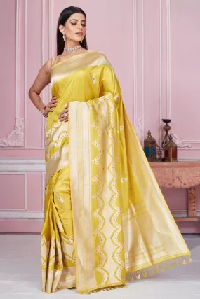 92A192 Yellow Banarasi Saree with Zari Minakari Buta