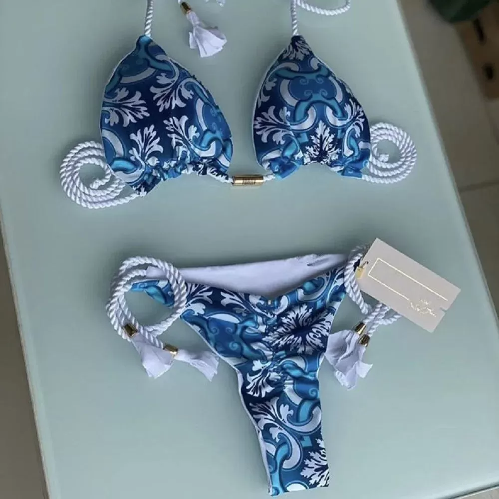 Aurora Neckholder-Bikini mit Quasten und seitlichem Bindeband