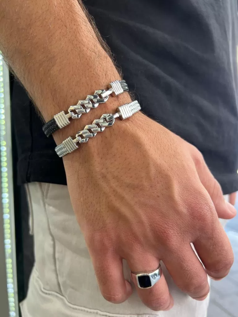 Bracelets for Men. Elegant jewels for man.