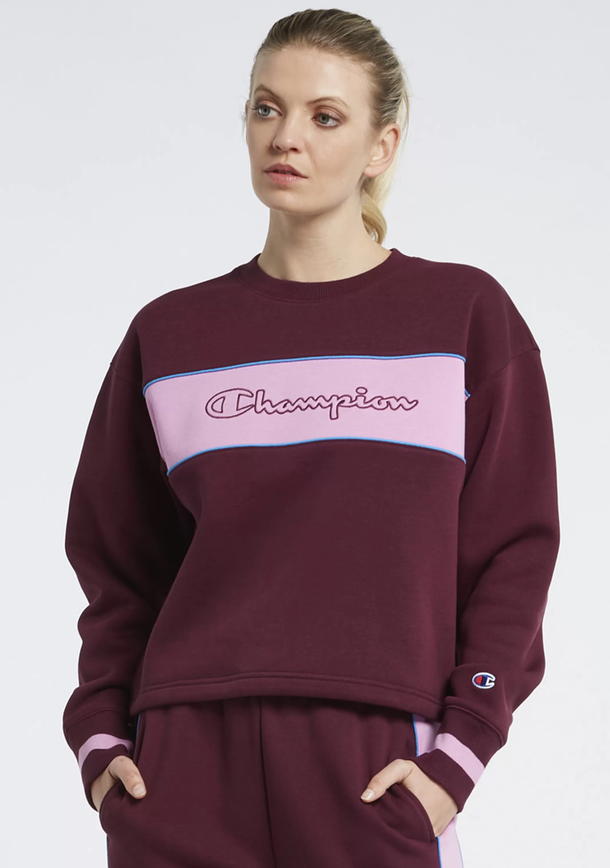 Champion Womens Roch City Crew <BR> CTCUN MAROON