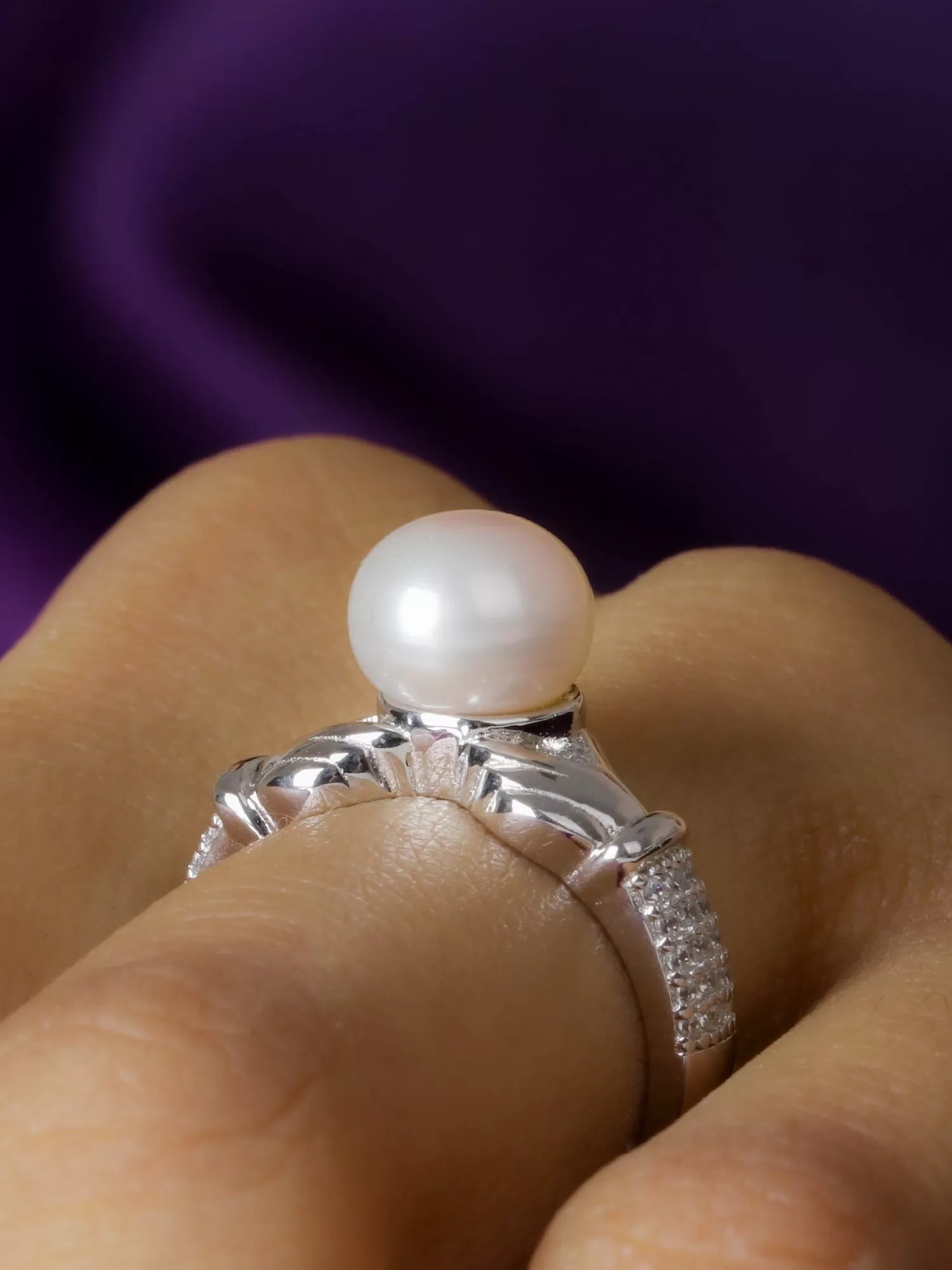 Deal Of The Month -  Real Freshwater Pearl And Diamond Solitaire Ring In 925 Silver