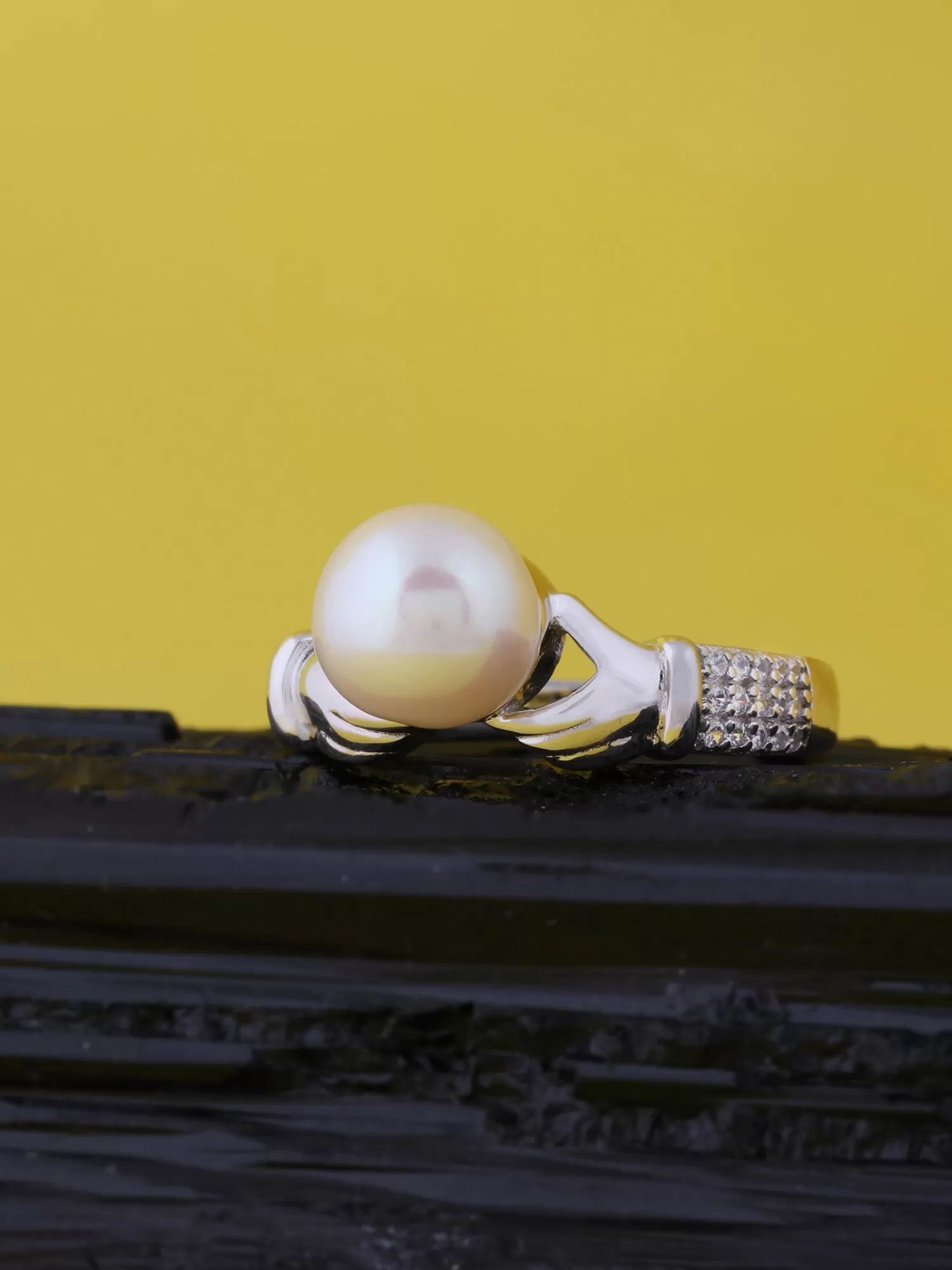 Deal Of The Month -  Real Freshwater Pearl And Diamond Solitaire Ring In 925 Silver