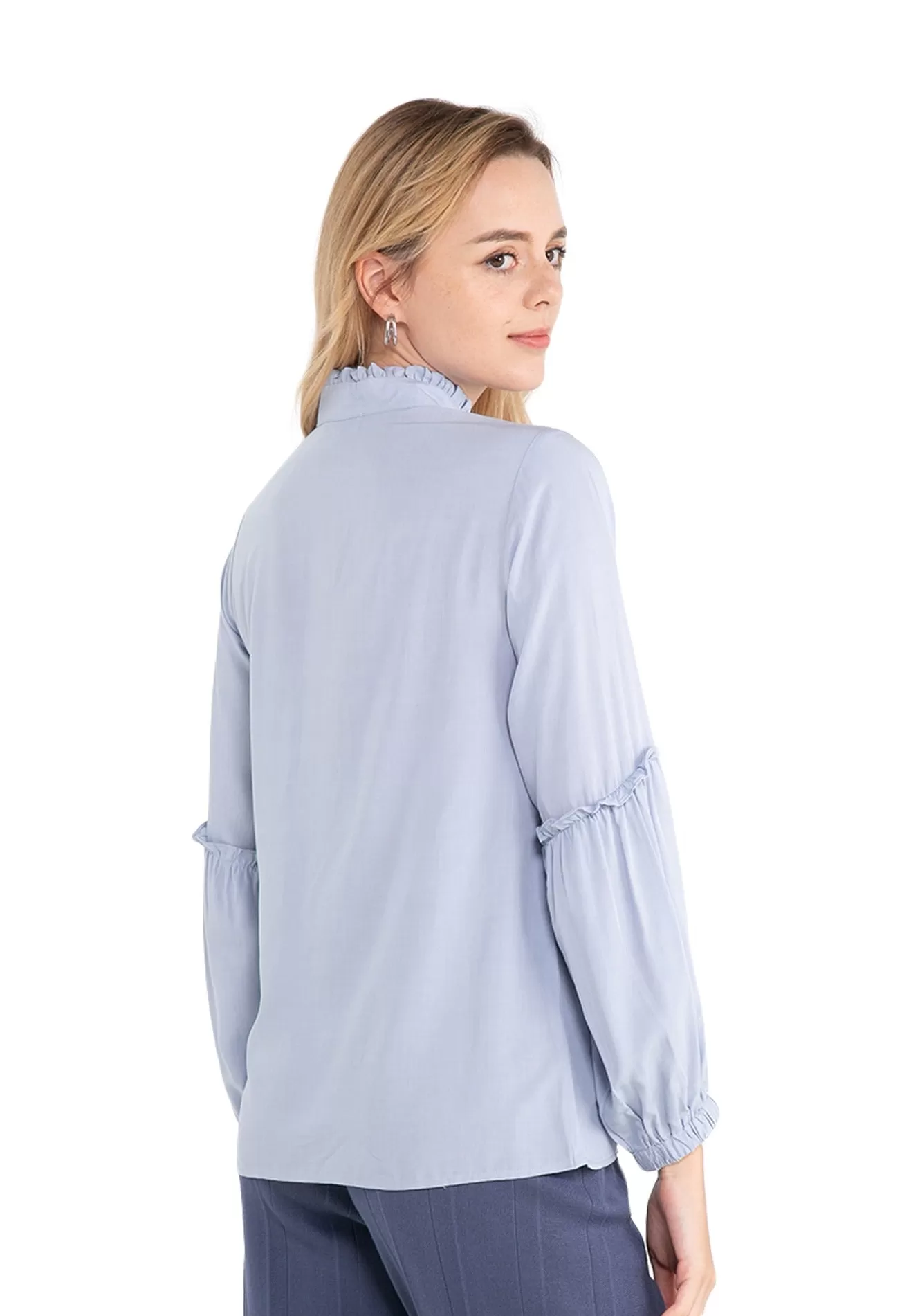 ELLE Apparel Ruffle Long Sleeves Blouse