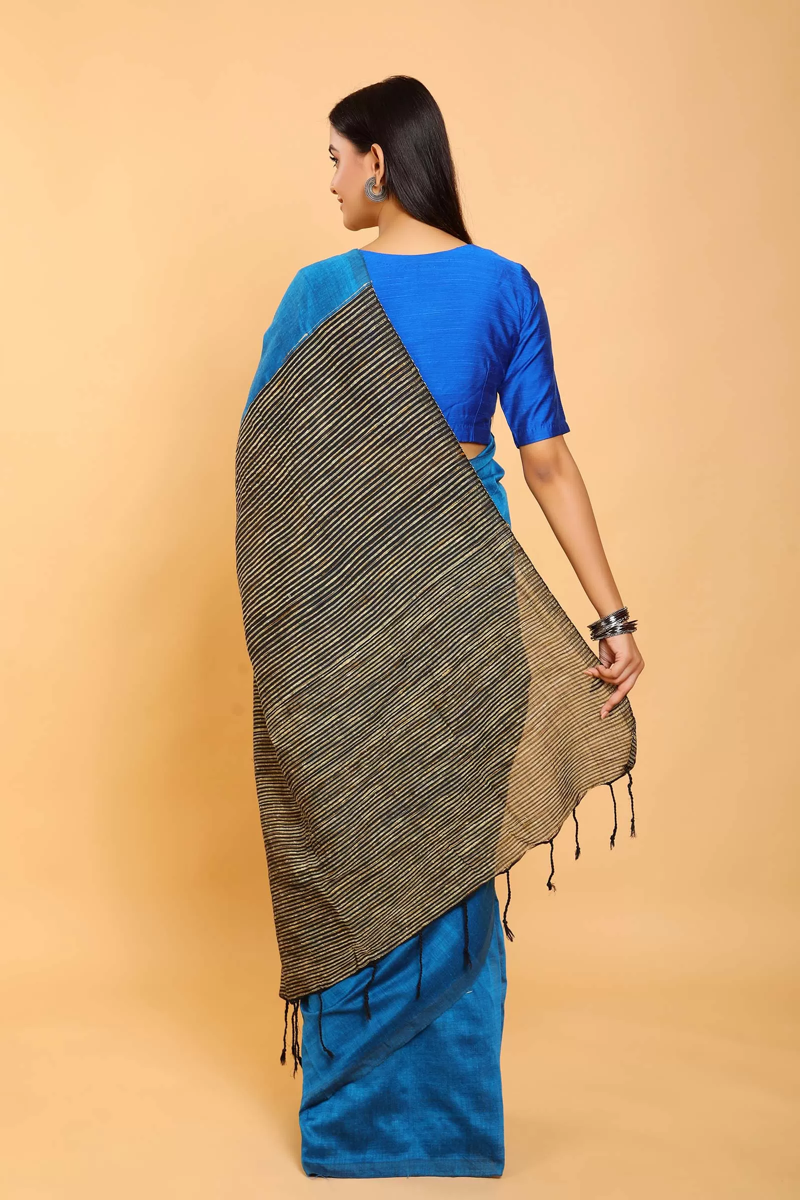 Elysia Cotton Loom Woven Saree