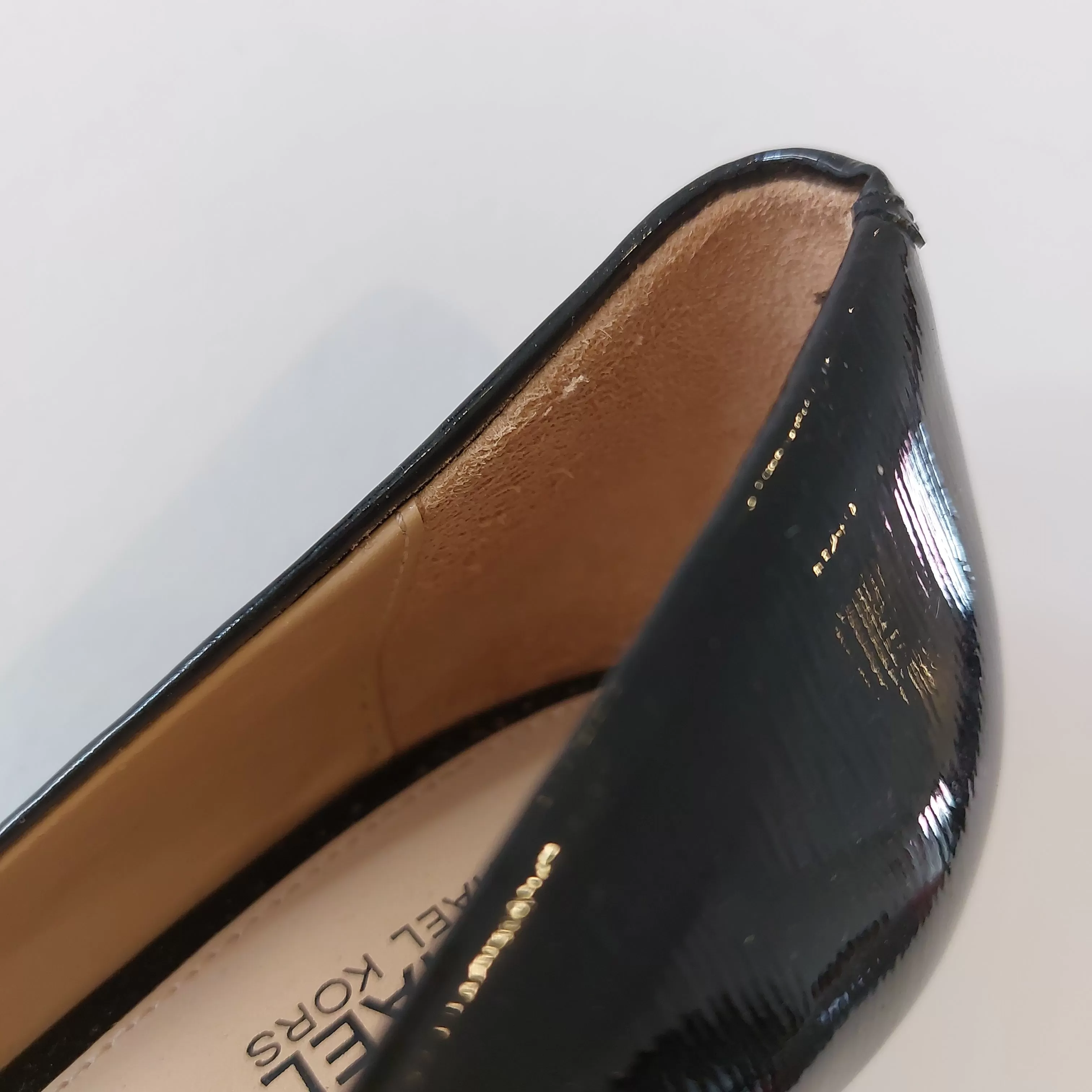 Michael Kors Black Pointed Patent Heels | Pre Loved |