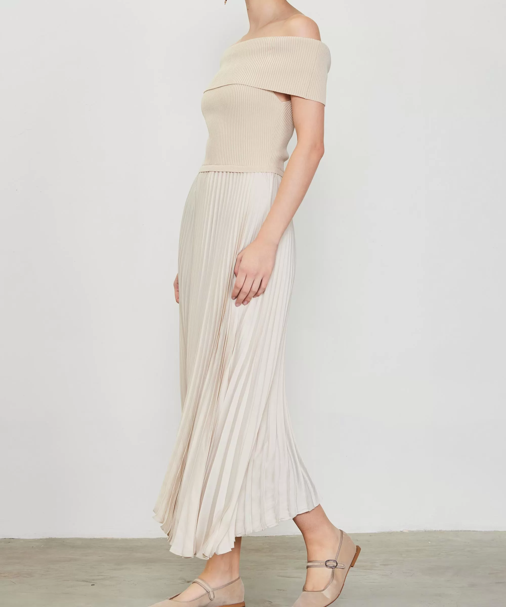 Off Shoulder Rib Dress with Pleated Skirt - Ivory