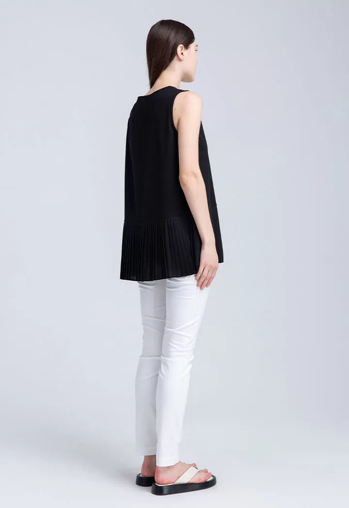 Pleated Hem Sleeveless T-Shirt