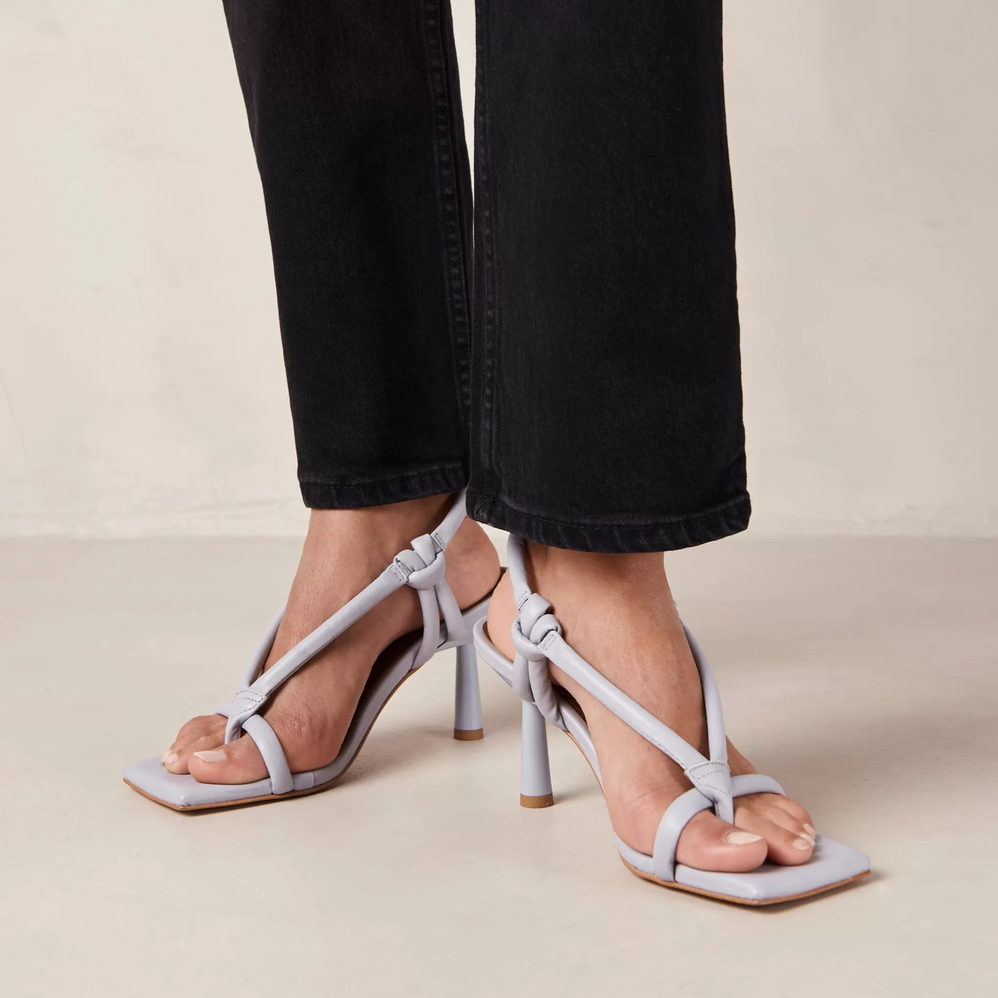 Sheila Mauve Leather Sandals